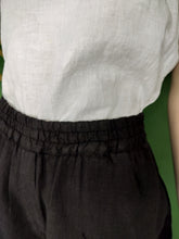 Load image into Gallery viewer, Straight Capri Pant