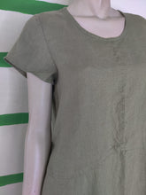 Load image into Gallery viewer, Rosemary Green Simplest Tee
