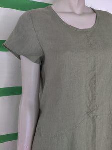 Rosemary Green Simplest Tee