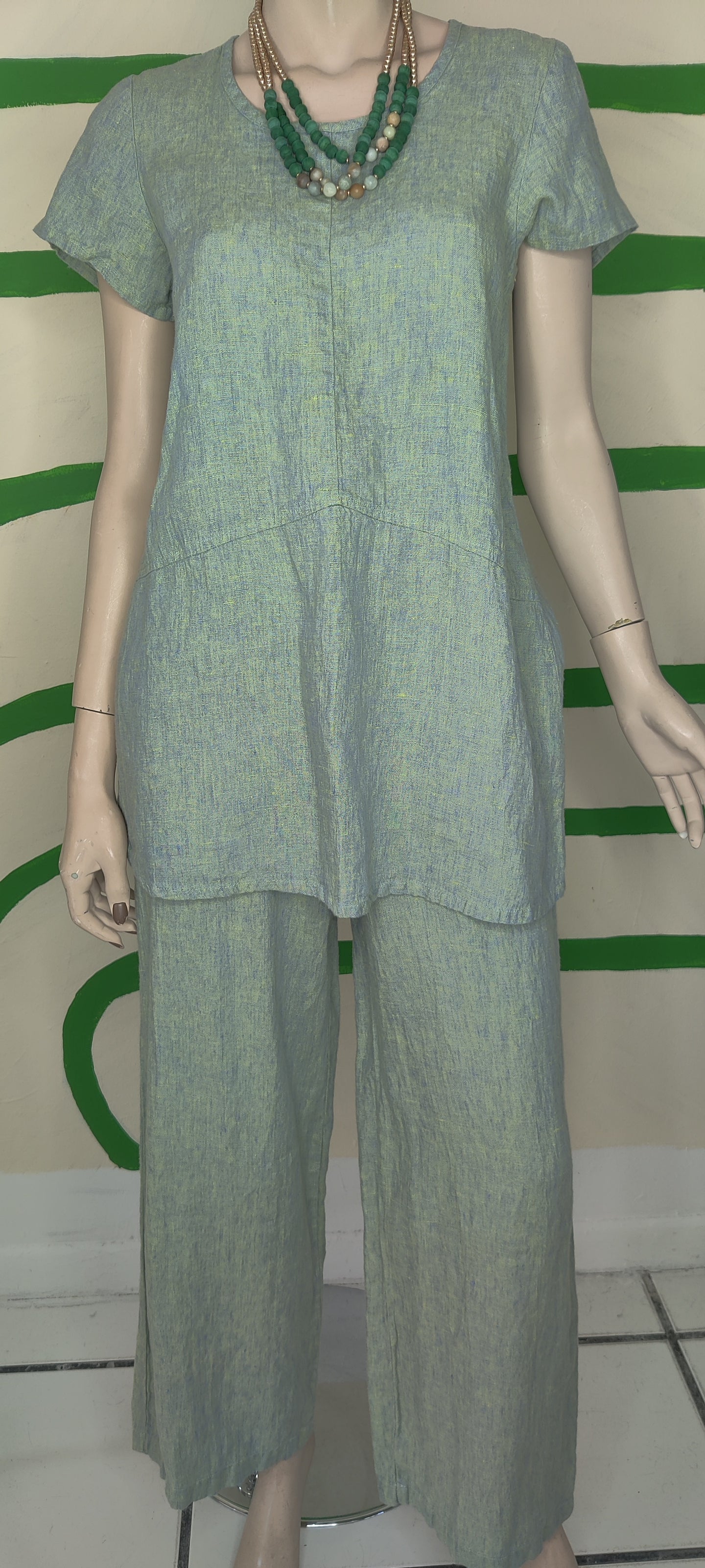 Grassy Green Simplest Tee