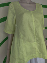 Load image into Gallery viewer, Lime Blouse Curve

