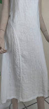 Load image into Gallery viewer, White Dress Curve
