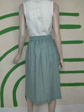 Load image into Gallery viewer, Teal Monticello Skirt
