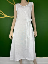 Load image into Gallery viewer, Classy Bow Linen Dress
