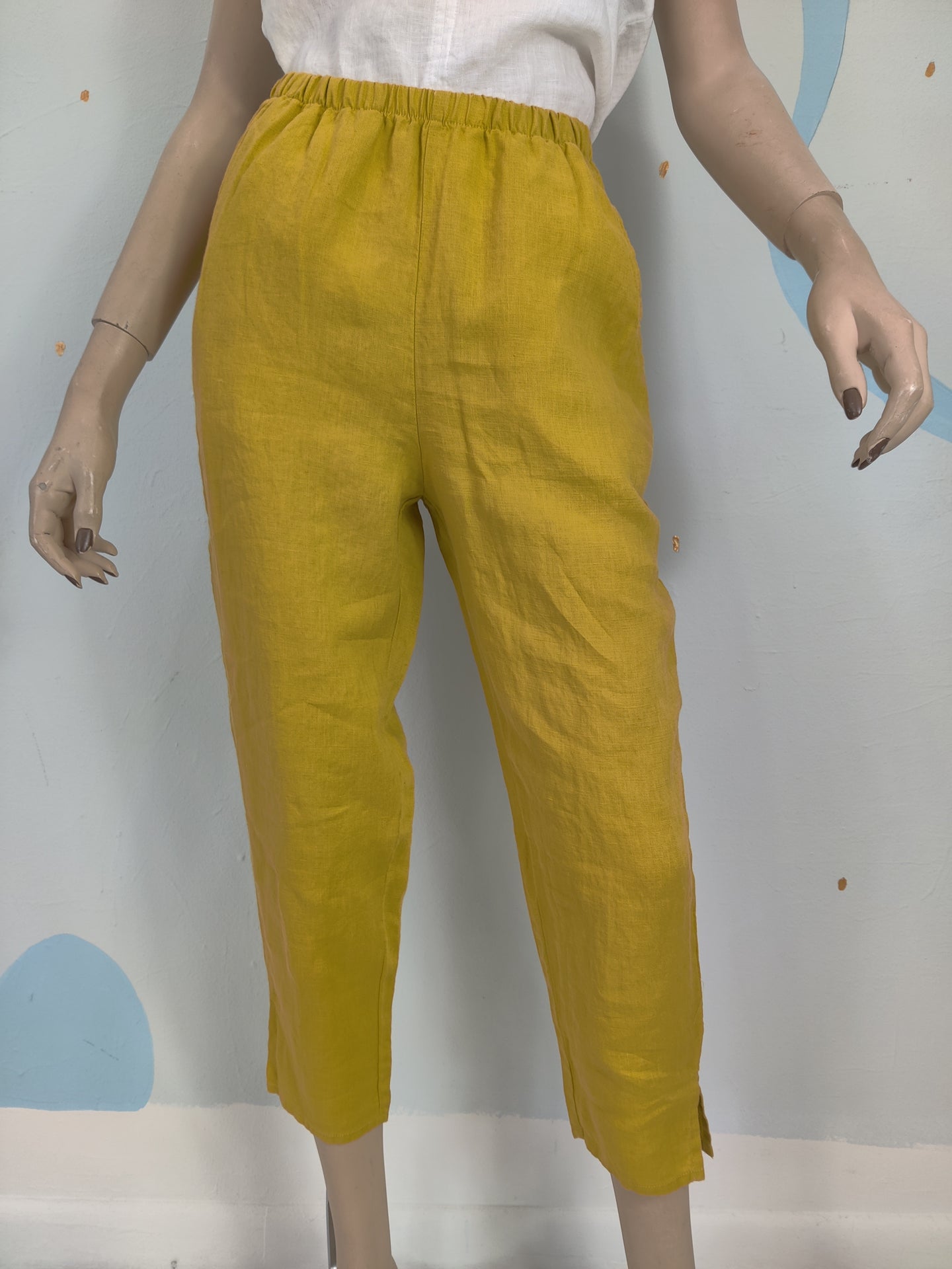 Tapered pant