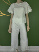 Load image into Gallery viewer, Alpes White Blouse
