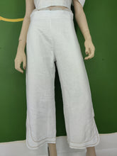 Load image into Gallery viewer, Varadero White Regular Fit Pant
