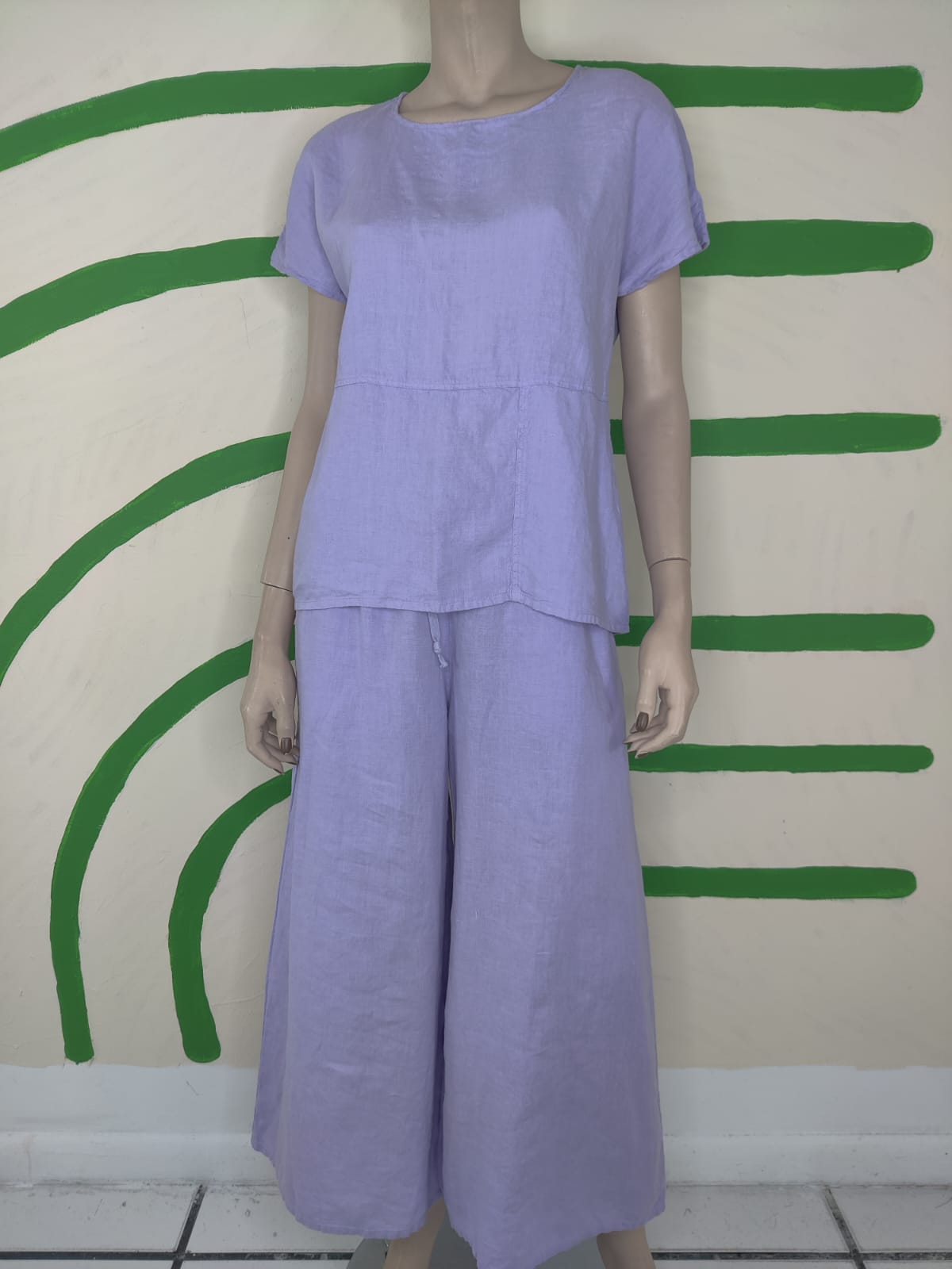 Wisteria Aria Tee