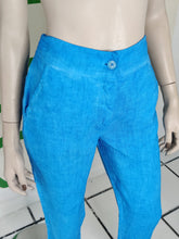 Load image into Gallery viewer, Bright Blue 3/4 Pant
