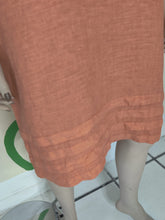 Load image into Gallery viewer, Peachy Dress Curve
